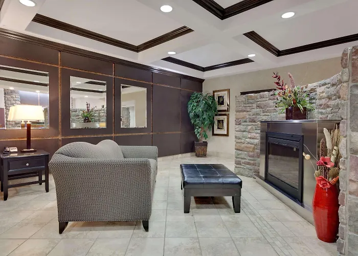 Ramada By Wyndham Stettler