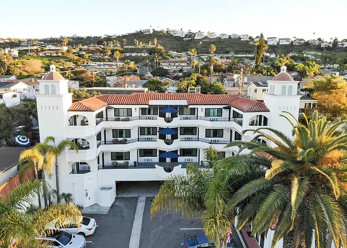 The Surfbreak Hotel