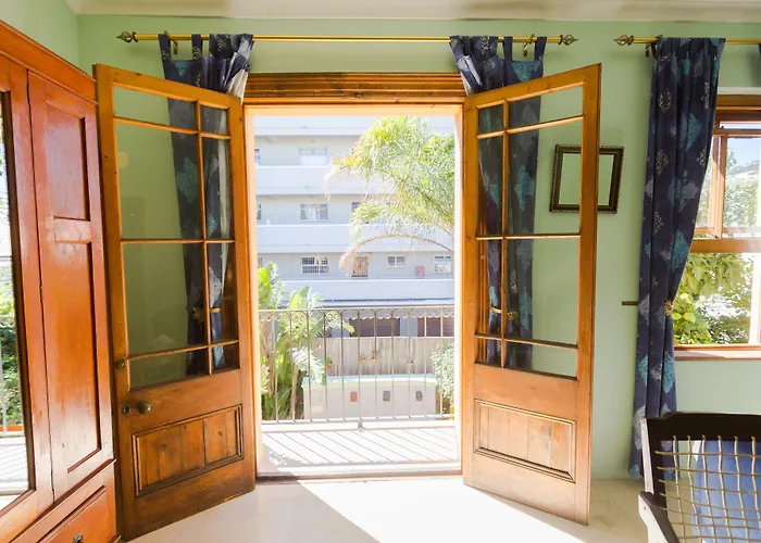 Sweet Orange Guest House Kaapstad