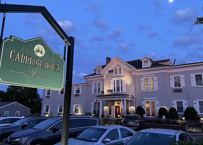The Carriage House Inn Newport Middletown