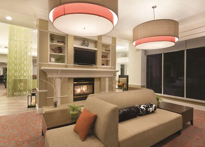 Hilton Garden Inn Akron-Canton Airport