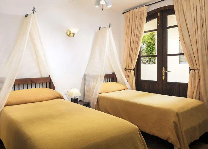Regency Country Club, Apartments Suites