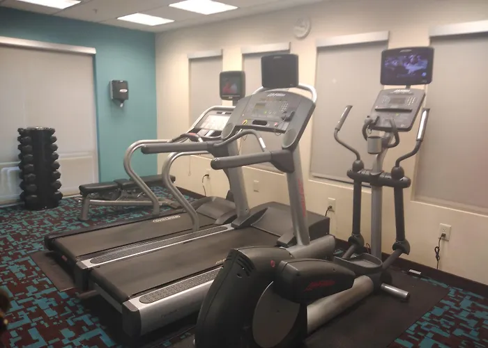 Fairfield Inn & Suites Greensboro Wendover