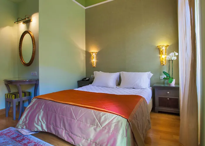 Aetoma Hotel