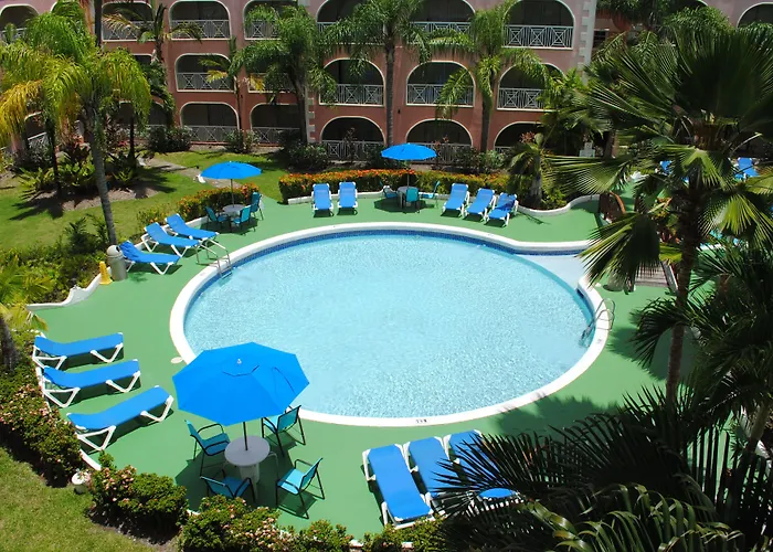 Sunbay Hotel- Daily Breakfast & Beach Access Included