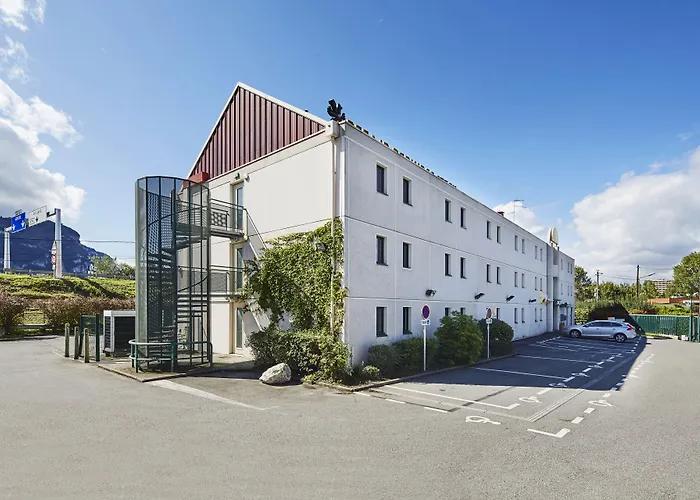 Kyriad Direct Annemasse - Geneve