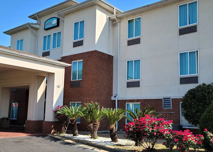 Home Inn & Suites