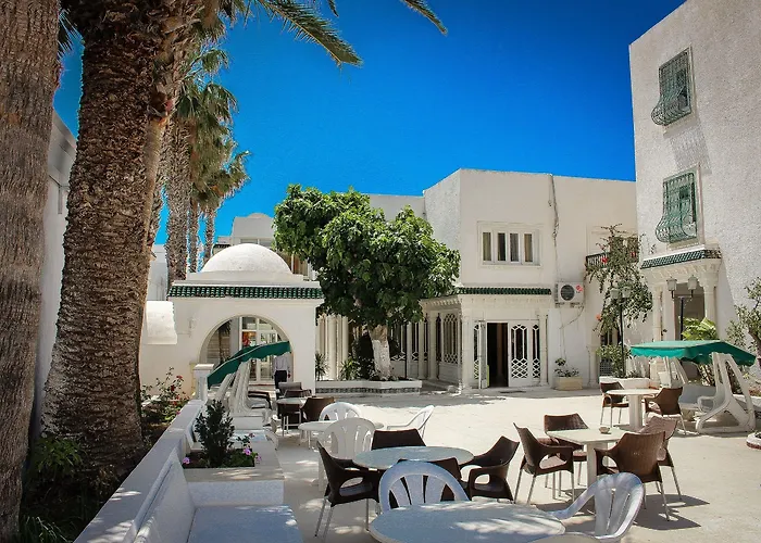 Emira Hotel