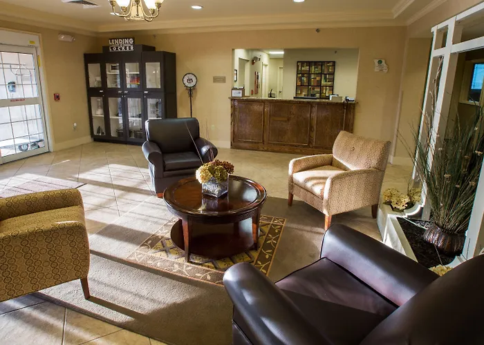 Candlewood Suites Springfield By Ihg