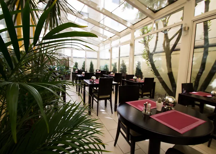 Best Western Plus Grand Hotel Victor Hugo