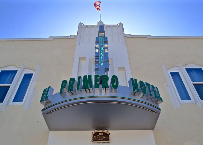 El Primero Hotel