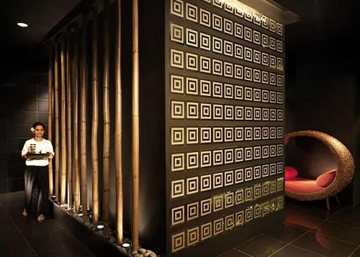 One World Hotel
