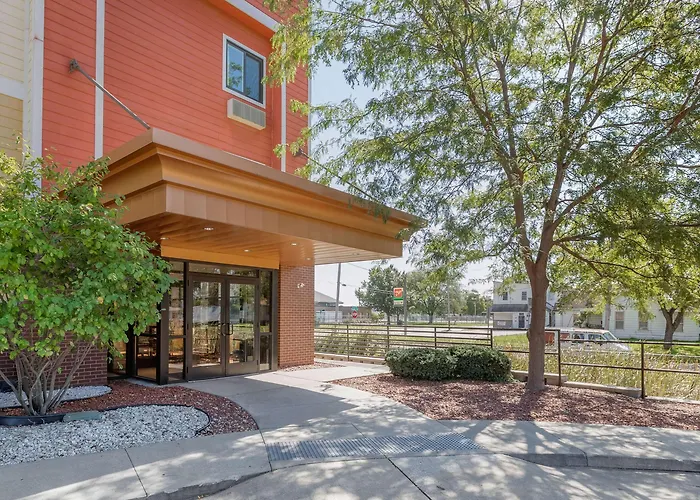 Econo Lodge Inn & Suites Des Moines Fairgrounds Area