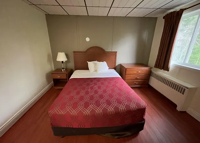 Super 8 By Wyndham Pembroke