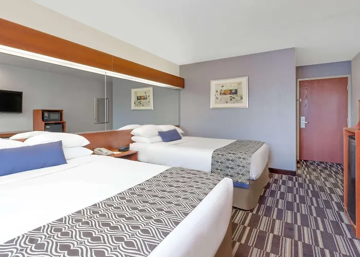 Microtel Inn & Suites By Wyndham Bremen