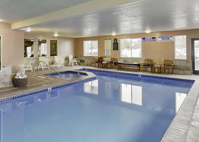Yellowstone Park Hotel