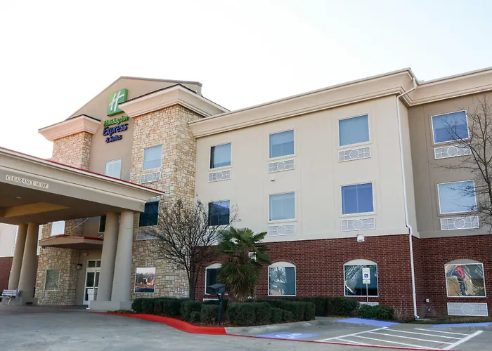 Holiday Inn Express Hotel & Suites New Boston By Ihg