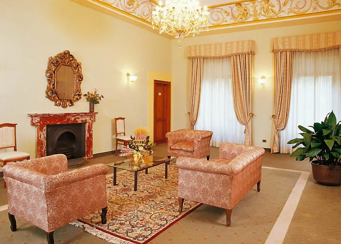 Hotel Villa San Lucchese