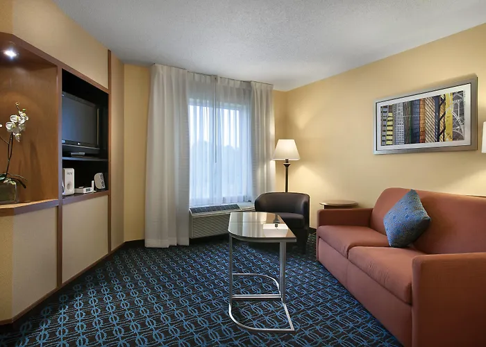 Fairfield Inn & Suites Elizabeth City