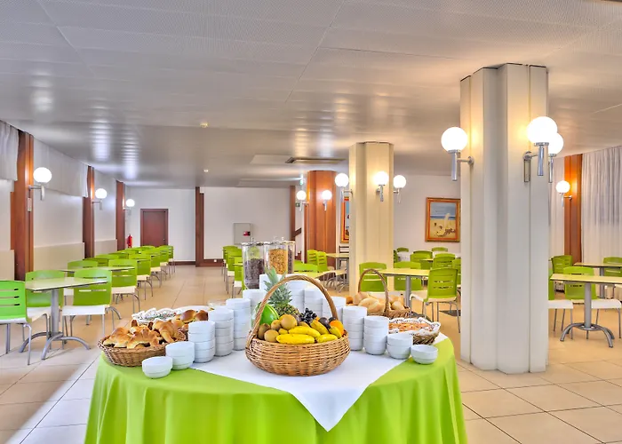 Hotel Praia Dourada