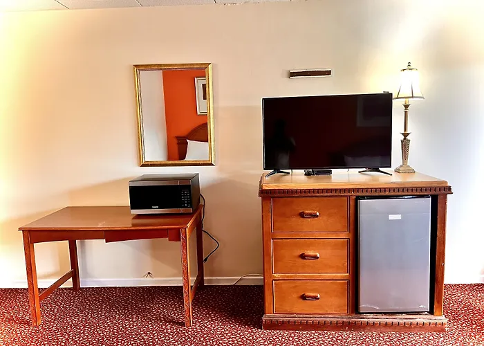 Lively Inn And Suites - Sudbury