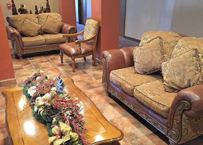 Best Western Plus Country Inn & Suites