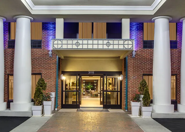 Holiday Inn Express Hotel & Suites Greensboro-East By Ihg