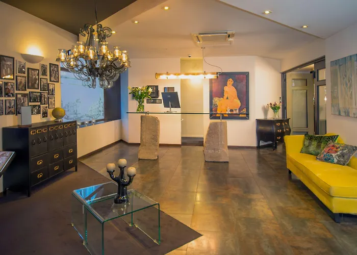 Best Western Plus Hotel Kregenn Quimper