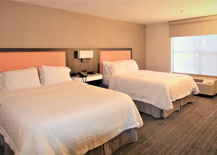 Hampton Inn & Suites Seal Beach