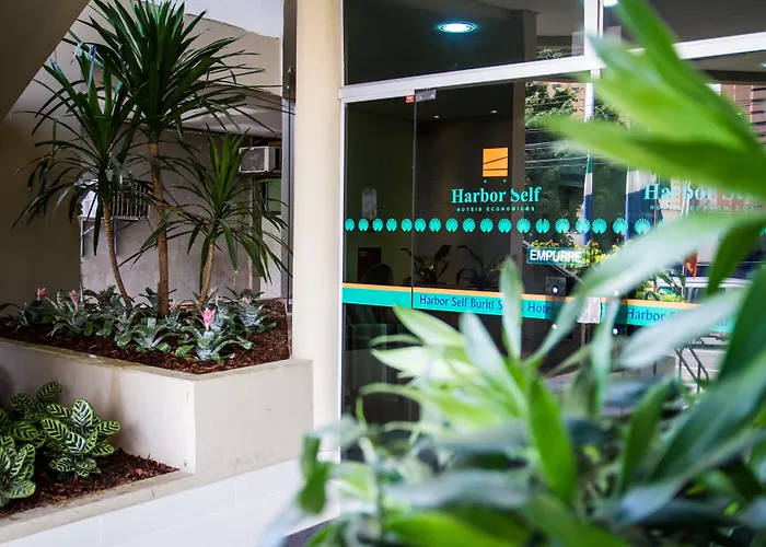 Harbor Buriti Hotel