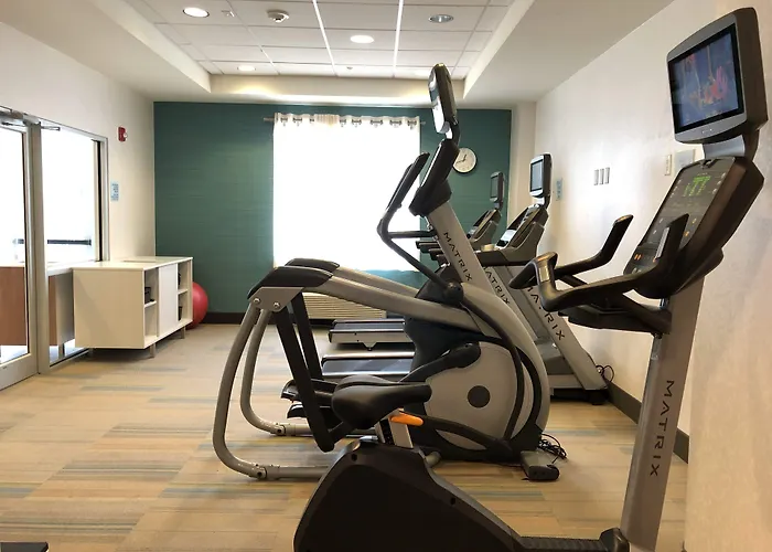 Holiday Inn Express Jacksonville Beach By Ihg