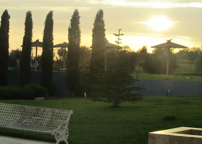 Hotel Spa Villa Nazules