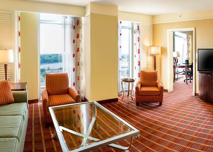 Renaissance Montgomery Hotel & Spa At The Convention Center