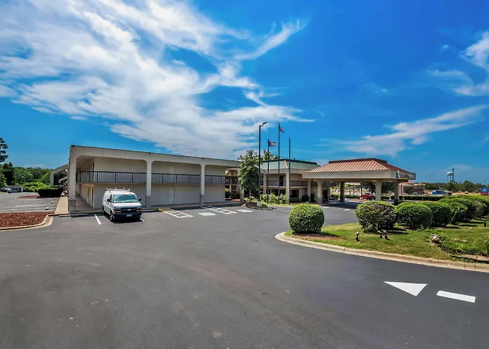 Surestay Plus Hotel By Best Western Southern Pines Pinehurst