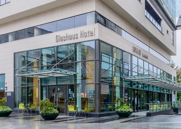 Glashaus Hotel Tallaght