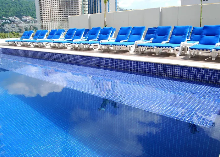 One Acapulco Costera