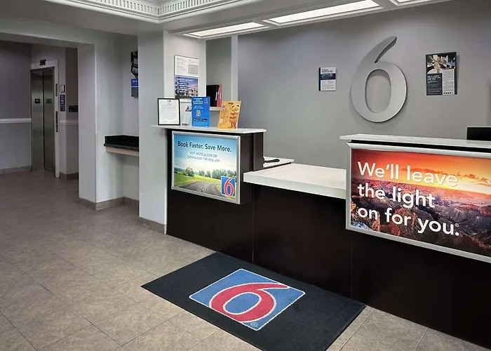 Motel 6-Mission, Tx
