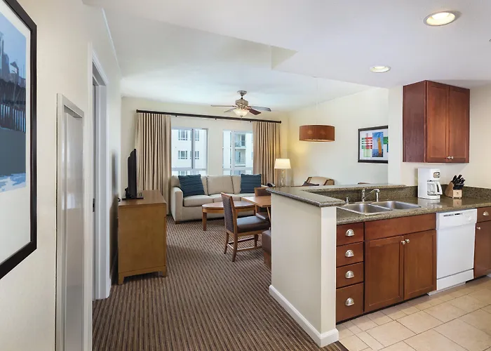 Club Wyndham Oceanside Pier Resort