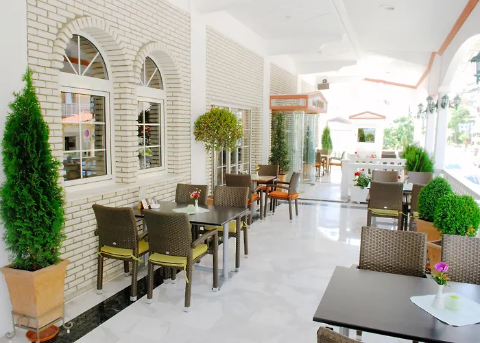 Hotel Strass