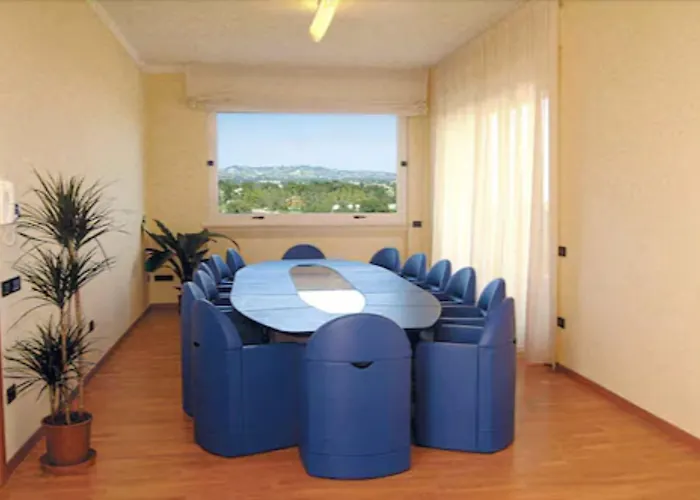 Recina Hotel