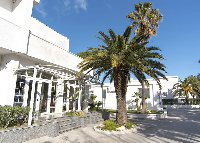 Hotel Riva Del Sole