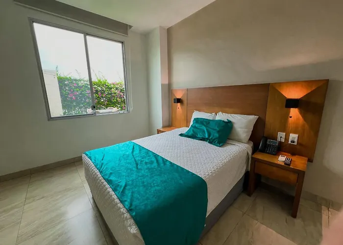 Aquamarina Hotel