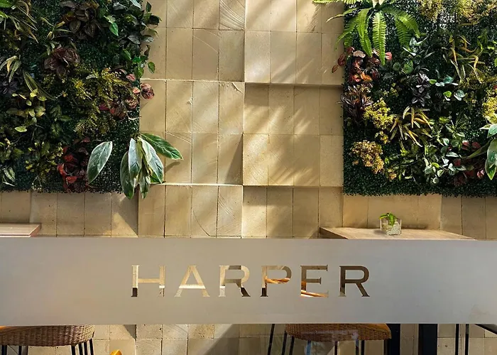Harper Wahid Hasyim Medan By Aston