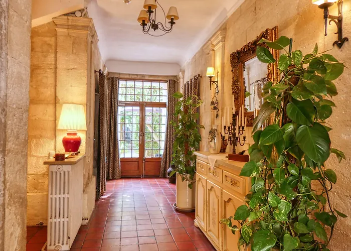 Au Saint Roch - Hotel Et Jardin