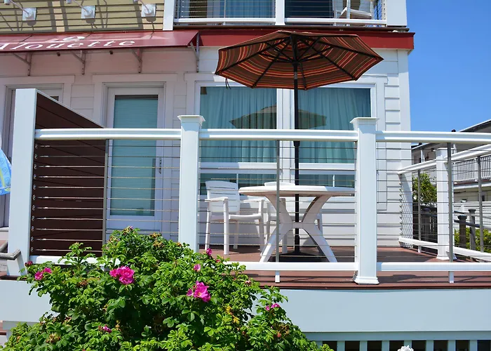 Alouette Sunrise Suites