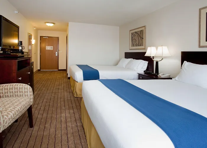 Holiday Inn Express & Suites Buffalo By Ihg