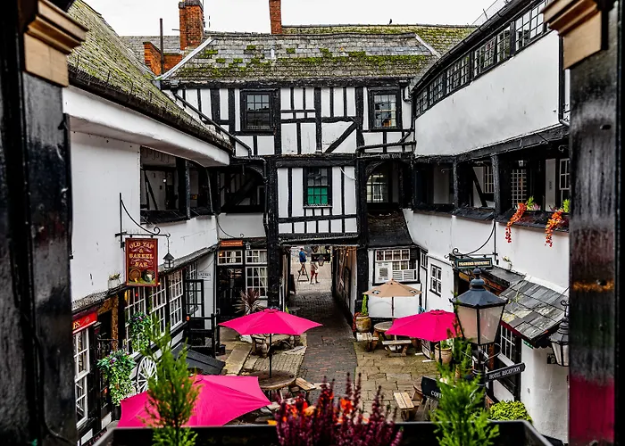 The New Inn By Roomsbooked