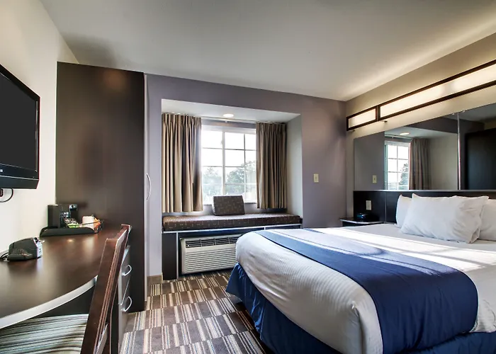 Microtel Inn & Suites By Wyndham Tuscaloosa