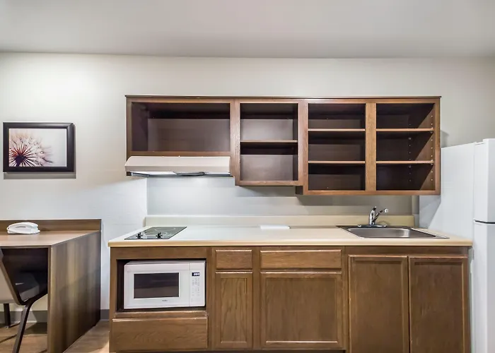 Woodspring Suites Holland - Grand Rapids