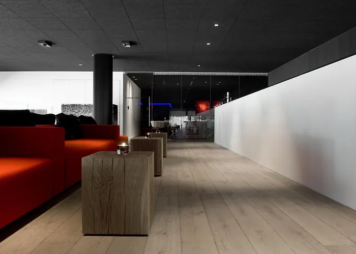 Carbon Hotel